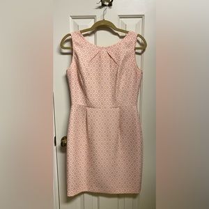 Tahari sleeveless dress, light pink and white pattern, 6P